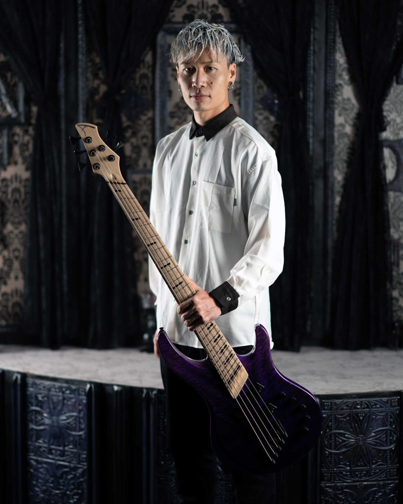 Nobuyuki Tabata | Acacia Guitars Official Artist & Bassist